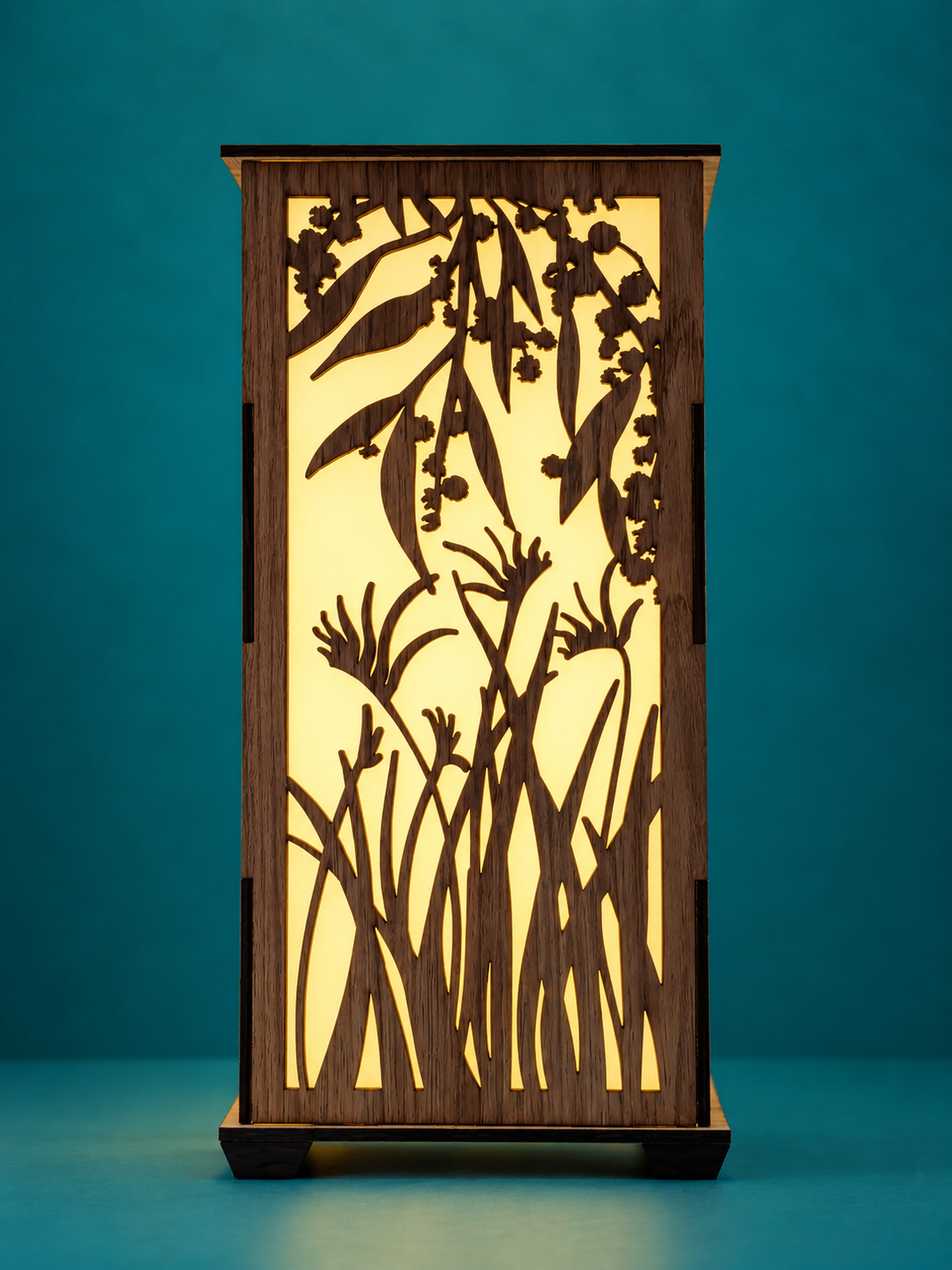 Australian Flowers: Australian Hardwood Lamp